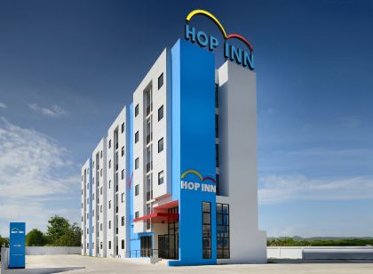 โรงแรมฮ็อป อินน์ ชุมพร HOP INN Chumphon