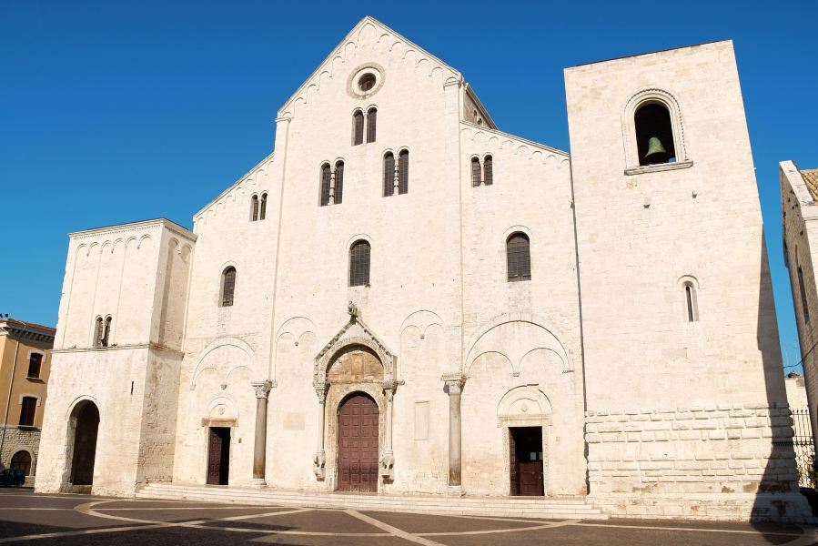 Skiathos Bari αεροπορικα
