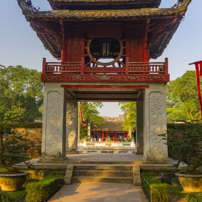 Hotels in Hanoi With Breakfast