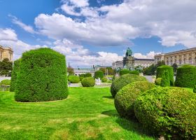 Vienna to Puerto Francisco de Orellana flight tickets