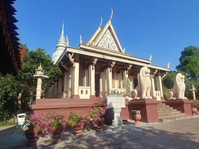 วัดพนม