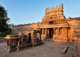 Cheap Emirates flights to Chennai