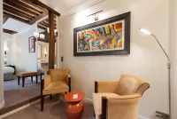 Best Western Plus Hotel Sydney Opera Hotel berhampiran Palais Garnier