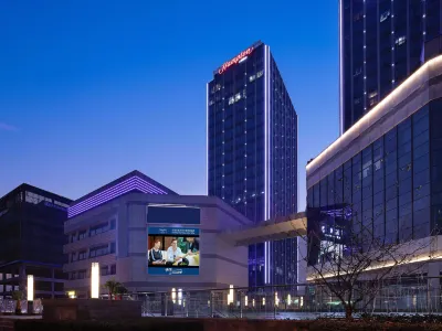 Hampton by Hilton Hefei West Railway Station Sili River Hotel berhampiran Li Hongzhang Memorial Residence