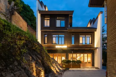 aybs hotel Hotels near Scenic Spot of Yushan
