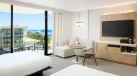 Waikiki Beach Marriott Resort & Spa Hotel dekat SpaHalekulani