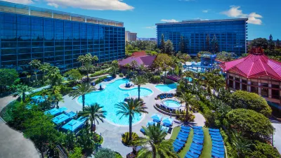 Disneyland Hotel Các khách sạn gần Artic
