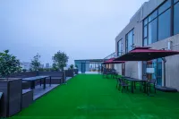 Ramada Encore Hotel (Changan)