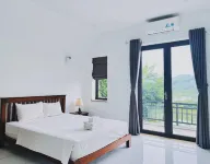 Rose Villas & Resort - Ba VI Hoteles cerca de Uncle Ho Temple