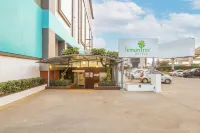 Lemon Tree Hotel, East Delhi Mall, Kaushambi Hotels in Ghaziabad