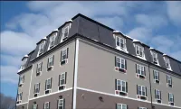 Crescent Suites Hotel Hotels in Waltham
