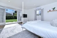 Beautiful 3 Bed Home + Large Back Yard Outdoor Space 화이트 맨 공항 주변 호텔