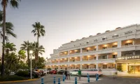 Naama Bay Promenade Beach Resort Отели рядом с достопримечательностью «Ras Um Sid»