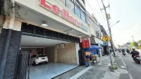 Urbanview le Reno Inn Wirobrajan by RedDoorz Hotels in Wirobrajan