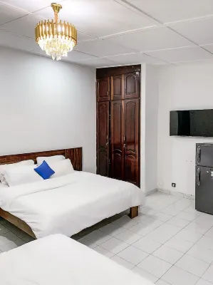 Tranquil Residence Hoteles en Abiyán