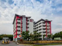 Tune Hotel KLIA Aeropolis (Airport Hotel) Hotel dekat Kuala Lumpur Intl. Airport