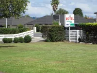 Colonial Motel Hotels in Auckland