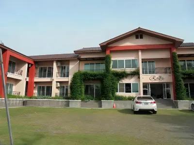 玫瑰別墅度假村 PAK CHONG附近的飯店