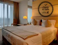 VIP Executive Azores Hotel Hotels near Estátua de São Miguel Arcanjo
