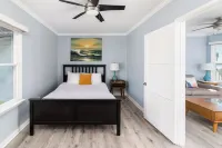 Pacific Bungalow Hotels in Oceanside