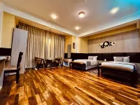 Silver Cloud Hotel Hotels near Taa Dzong Parking
