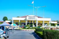 Banbua Grand Udon Отели рядом с достопримечательностью «Udon Pittayanukool School»