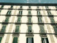 B&B Hotel Napoli Отели рядом с достопримечательностью «Галерея Умберто I»