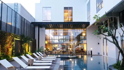 Gaia Cosmo Hotel Các khách sạn gần Ahmad Dahlan University Campus 1