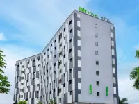 Ibis Styles Accra Airport Hotels near Ghana International Trade Fair Centre