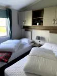 6 Berth Comfy Homely Caravan, Dog Friendly