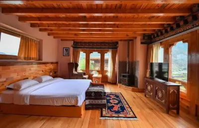 Lhayhuel Resort & Spa Hotels near Jangsarbu Lhakhang