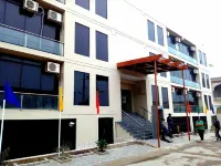 Bling Hotel International Hotel di Multan