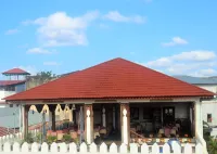 Al-Minar Hotel  호텔
