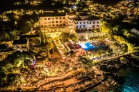 Family Hotel la Luna - All Inclusive Hotels in Banjol