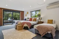 Lumeah Retreat Bruny Island Hotels near Bruny Island
