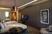 Radisson Blu Hotel, Beirut Verdun Các khách sạn gần Solidere