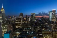 Hilton New York Times Square Hoteles cerca de Central Park
