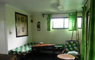 Ibibu Transit Lodge Hotels in der Nähe von New Georgia