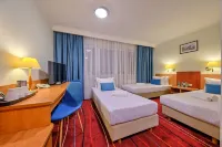 Best Western Hotel Portos Hotels near Hałda EC Siekierki