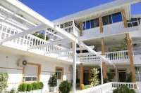 Qeparo Napolon Complex Các khách sạn ở Qazim Pali