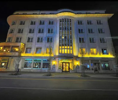 Hotel Athmos Hotels near Centre des Entilles