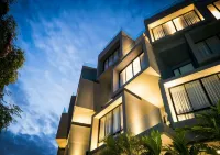 Kalm Bangsaen Hotel فنادق في تشون بوري