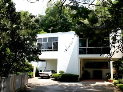 Brahminy Kite Holiday Home