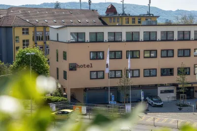 B-Smart Hotel Schönenwerd Hôtels à : 