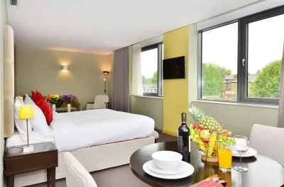 Axiom Park Hotel Hotel dekat Battersea