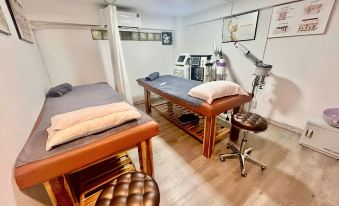 Tago Hotel - Suong Nguyet Anh