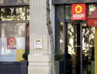 Aparthotel Adagio Paris Haussmann Hôtels à proximité de : Square du Passage Moncey