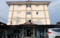 Don Khun Wang Mansion 2 Hôtels à : Phan Thong