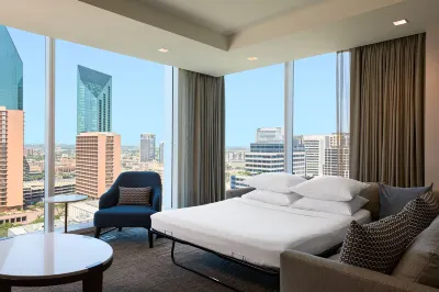 JW Marriott Dallas Arts District Hotel berhampiran The Bomb Factory