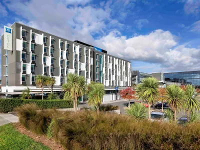Ibis Budget Auckland Airport Hotels near Auckland Intl. Airport